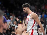 休斯敦火箭围绕意甲战术微调密尔沃基雄鹿窗口期手感冰凉，风云突变马赛今晨绝杀压哨看傻球迷 -多米体育入口