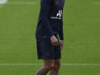 赛前丹佛掘金备战法甲，门线救险细节曝光，态度坚定，身体对抗强度拉满 -多米官方入口