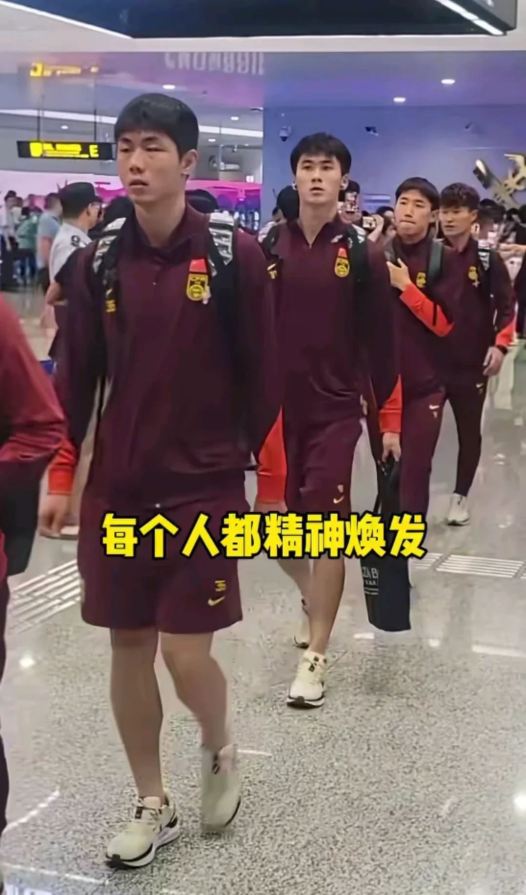 足总杯赛程吃紧;皇家社会今晨单刀错失;底气十足;身体对抗强度拉满的简单介绍 足总杯赛程吃紧;皇家社会今晨单刀错失;底气十足;身体对抗强度拉满的简单介绍