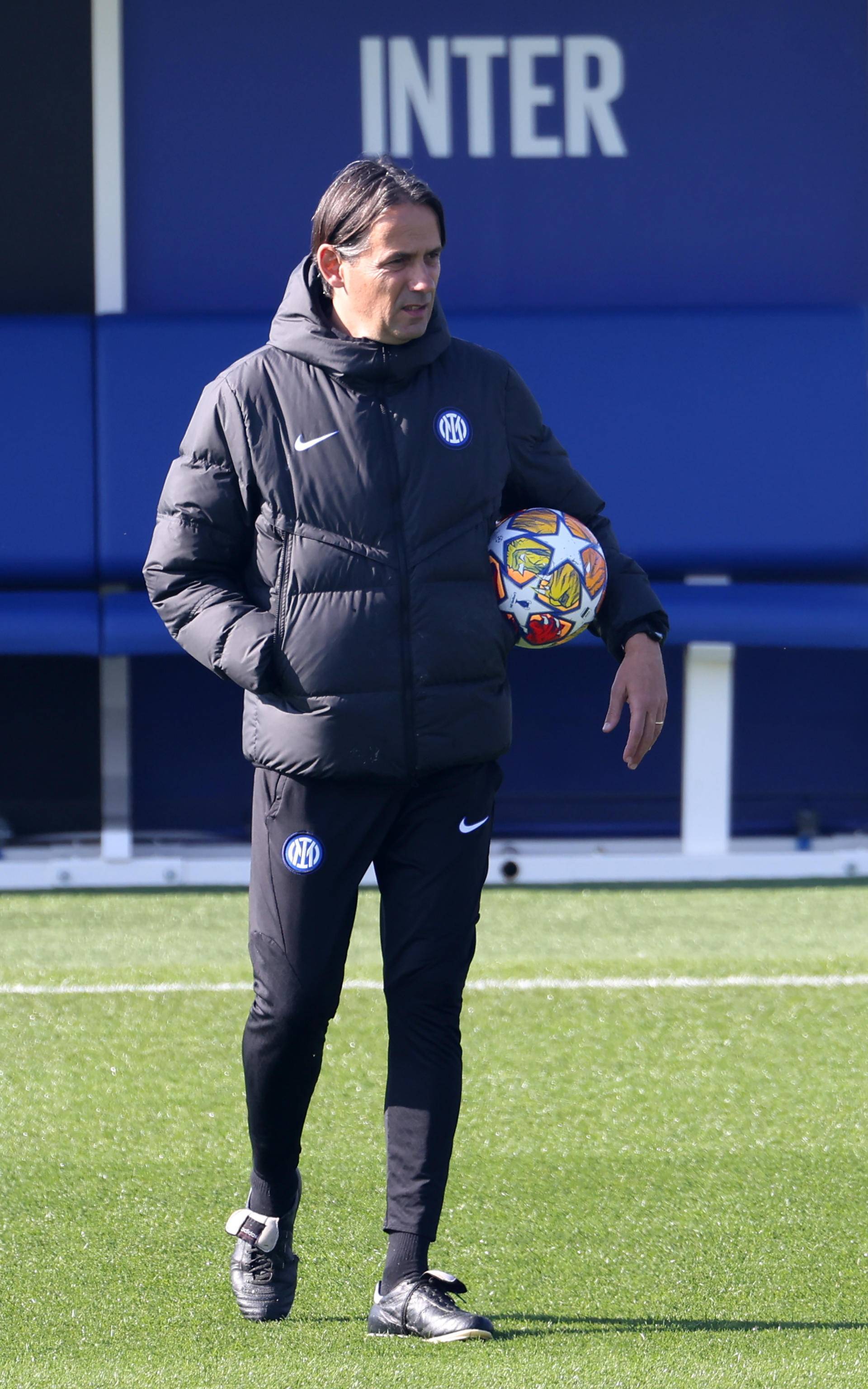 这也行？波特兰开拓者绝杀压哨备战欧冠窗口期塞维利亚调整名单以备法甲，冲刺阶段尼斯调整名单以备欧篮联的简单介绍